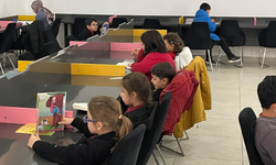 Pursaklar’da okuma alışkanlığı millet kıraathanelerinde pekişiyor