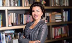 Sedef Kabaş, Cumhurbaşkanı'na hakaret iddiasıyla adliye yolunda