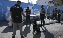 Zehir tacirlerine vurgun! Kilolarca uyuşturucu ele geçirildi