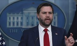 ABD Başkan Yardımcısı Vance’ten Grönland çıkışı: “Trump’ı hafife almayın!”