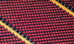 Fenerbahçe’den anlamlı hamle: Tribünler kırmızı-beyaz