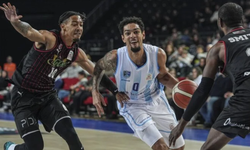 Türk Telekom evinde mutlu! 86-74