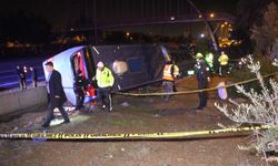 Adana’da yolcu otobüsü devrildi: 8 yaralı