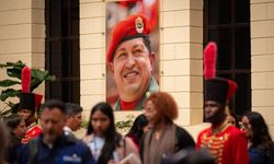 Hugo Chavez'e saygı