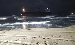 Sarıyer açıklarında kargo gemisi karaya oturdu