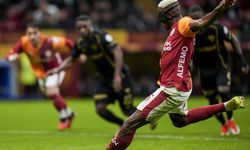 Sarı-Kırmızılılar ilk yarıda rahat: 2-0