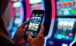 Sanal kumar bağımlılığı nedir? Kimler risk altında? Sanal kumar neden daha tehlikeli?