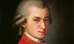 Klasik müziğin dâhisi Mozart kimdir?