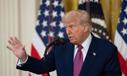 Trump'tan petrol fiyatları için dikkat çeken mesaj! “2 doların altına inecek”