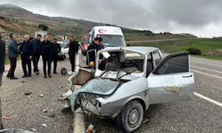 İki otomobilin çarpıştığı kazada: 1 kişi yaralandı