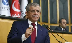 Ahmet Davutoğlu, A Milli Takım’a seslendi! Trump dahil…
