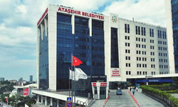 Ataşehir’de dengeleri değiştiren hamle: 6 CHP’li AK Parti’ye geçti