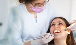 Dişlerinizi içerek çürütüyor olabilir misiniz? Yazın favori içecekleri gündemde
