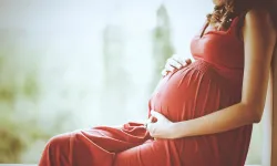 Hamilelikte akıntı nasıl olur?