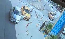 Yol verme yüzünden tartıştığı taksiciyi takip edip bıçakladı: O anlar kamerada