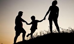 Dijital dünyaya karşı "Kuvây-ı Aile" hamlesi! Türkiye için yeni yol haritası