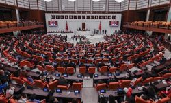 TBMM’de stajyer tacizi davasında 4 sanık tahliye edildi