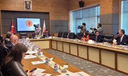 Dijital güvenlik zirvesi: Okul olayları ve siber zorbalık mercek altında