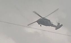Korku dolu anlar: Askeri helikopter doluya yakalandı