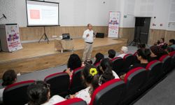 Mersin'de çocuk işçiliği masaya yatırıldı