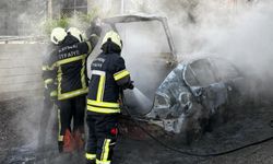Kayseri'de otoparktaki otomobil küle döndü