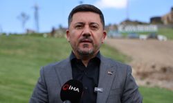 Rasim Arı dört buçuk yıl sonra yine AK Parti rozeti takacak