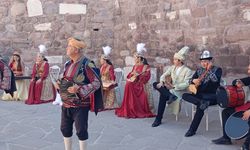 Edebiyatla başkente yolculuk: Öğrenciler Ankara'yı gezdi
