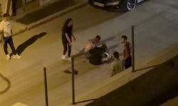 Sopalı iki kadın bir şahıs kavgası kameralara yansıdı!