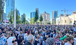 Türk sineması büyük ustası son yolculuğuna dualarla uğurlandı