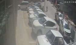 Çöp konteyneri caddede terör estirdi! O anlar kamerada