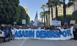 Adana Demirspor için sokaktalar! Taraftardan dikkat çeken destek yürüyüşü