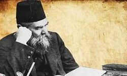 Tanzimat döneminin en üretken yazarlarından Ahmet Mithat Efendi kimdir?