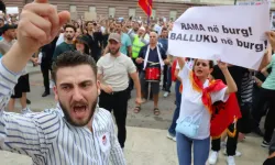 İkinci bir Epstein Adası mı? Arnavutluk'ta halk sokağa döküldü: “Ülkemiz Epstein artıklarına satılık değildir”