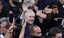 Yeniden Fenerbahçe’nin başında: Genel Başkanlardan Aziz Yıldırım tebriği!