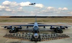ABD'de askeri facia: B-52 bombardıman uçağı yere çakıldı