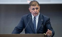 Cemil Tugay'ın WhatsApp grubunda kavga! "Size İzmir'i dar ederim"