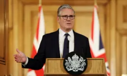 İngiltere Başbakanı Keir Starmer istifa mı etti, neden istifa etti?