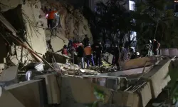 Venezuela'da 7.2 ve 7.5 büyüklüğünde depremler! Venezuela'da can kaybı var mı? Tsunami uyarısı yapıldı?