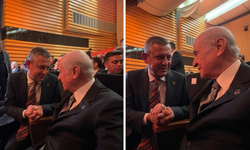 Bahçeli ve özgür Özel’den samimi görüntüler: Sohbet ettiler