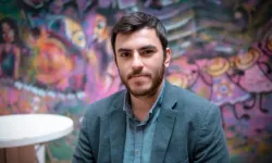 Tutuklu Gazeteci İsmail Arı bugün hakim karşısında!