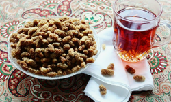 Kuru dut çayı nedir? Kuru dut çayı nasıl yapılır? Kuru dut çayı faydaları nedir?