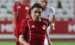 Abdülkadir Ömür için İngiltere’de yeni dönem! Hull City kararını kampta verecek