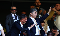 Hakan Safi'den büyük gözdağı! Teknik Direktör Paolo Maldini ile tribünde...