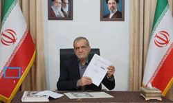 Pezeşkiyan'ın imza stili anlaşmanın önüne geçti: İşte tarihi metindeki o sıra dışı imza