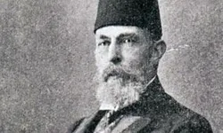 Tanzimat’tan Servet-i Fünun’a uzanan edebi dönüşümün en etkili isimi Recaizade Mahmut Ekrem kimdir?