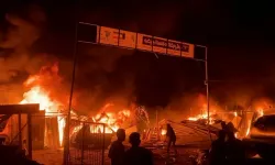 Gazze'deki çadırlara bombardımanda can kaybı