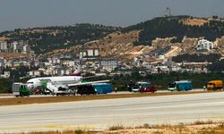 "İniş takımı" paniği: Uçuşlar geçici olarak durduruldu