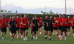 Milliler Paraguay mesaisine başladı