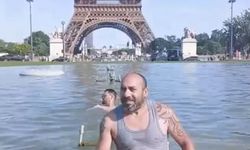 Eyfel Kulesi'nin yanındaki süs havuzuna giren adamın sözleri sosyal medyada gündem oldu!