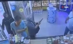 Kocasını vurmak isterken silah tutukluk yaptı: O anlar kamerada